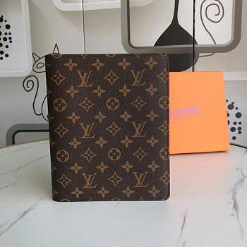 Louis Vuitton Desk Agenda Cover 18cm