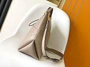 Louis Vuitton Maida Bag Beige Grey 33x16x30cm - 3