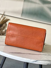 Louis Vuitton Speedy Soft 30 Epi Leather Cognac 30x21x17cm - 3