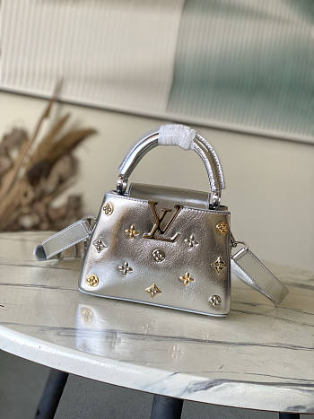 Louis Vuitton Mini Capucines Silver 21x14x8cm
