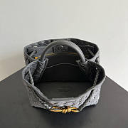 Bottega Veneta Small Andiamo grey suede 25x22x10.5cm - 5