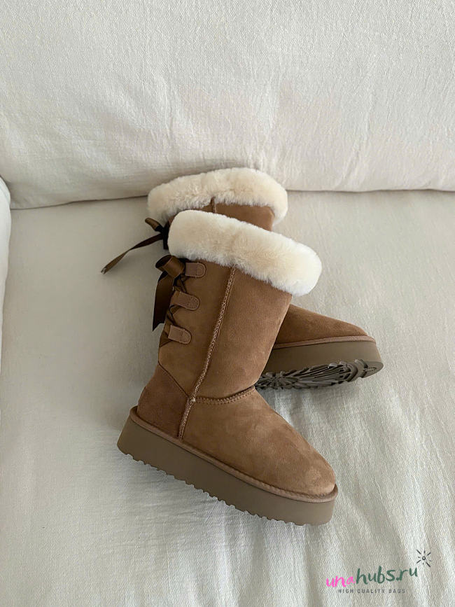 UGG Boot - 1