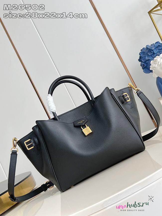 Louis Vuitton Vendome PM High End Leathers Black 28.5x22x14.5cm - 1