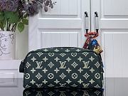 Louis Vuitton Dopp Kit Green 28x16.5x15cm - 1
