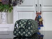 Louis Vuitton Dopp Kit Green 28x16.5x15cm - 5