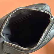 Gucci GG Emblem small crossbody bag black 23x16x5cm - 5