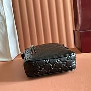 Gucci GG Emblem small crossbody bag black 23x16x5cm - 4
