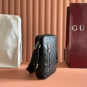 Gucci GG Emblem small crossbody bag black 23x16x5cm - 2