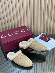 Gucci mule with Horsebit beige suede  - 2