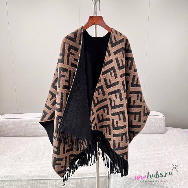 Fendi Poncho Scarf 140x150cm - 1