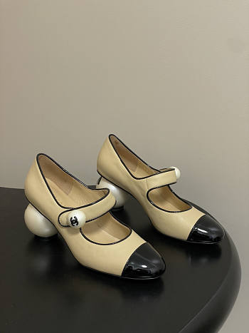 Chanel Mary Janes Beige 7cm