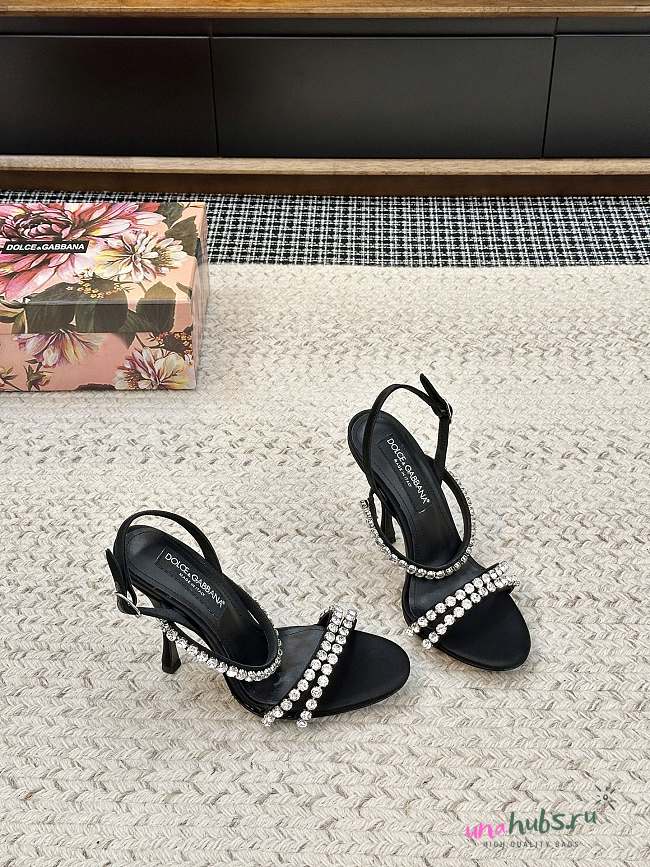 Dolce & Gabbana Black Rhinestone Chain 105 Sandals - 1