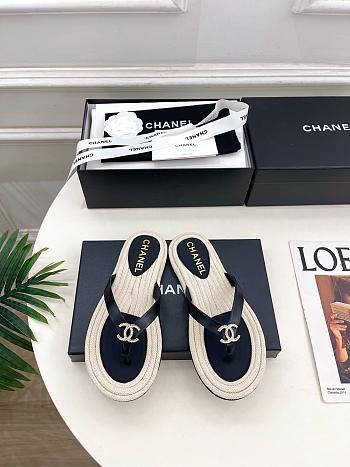 Chanel Black Flip-flops