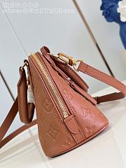 Louis Vuitton Alma BB Cognac 23.5x17.5x11.5cm - 2