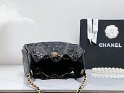 Chanel Small 25 Handbag Black Gold Lambskin 30x26x14cm - 4