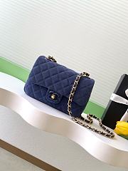 Chanel Small Flap Bag Blue Suede 20x14x6cm - 1