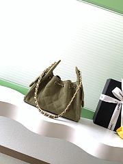 Chanel Mini 25 Handbag Green Suede 22x20x12.5cm - 3