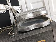 Chanel New Heart Shaped Bag Silver Lambskin 18x19x5.5cm - 4