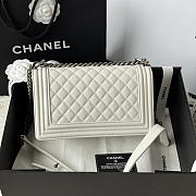 Chanel Medium Leboy Bag White Caviar Silver 25cm - 3