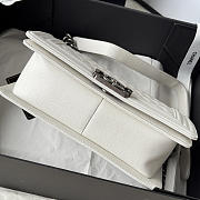 Chanel Medium Leboy Bag White Caviar Silver 25cm - 4