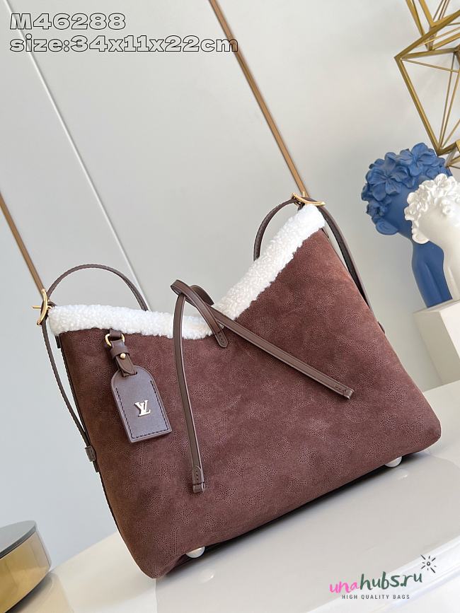 Louis Vuitton CarryAll PM Mahina Brown Suede 34x11x22cm - 1