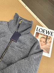 Louis Vuitton Elegant Monogram Knitted Down Blouson - 2