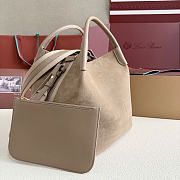 Loro Piana Large Bale bag Calfskin Taupe/Sun Gold 36x28x22cm - 4