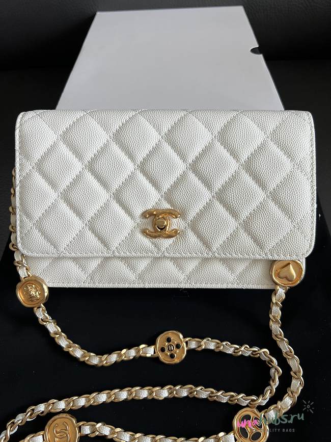 Chanel Flap Bag Woc White Caviar 19cm - 1