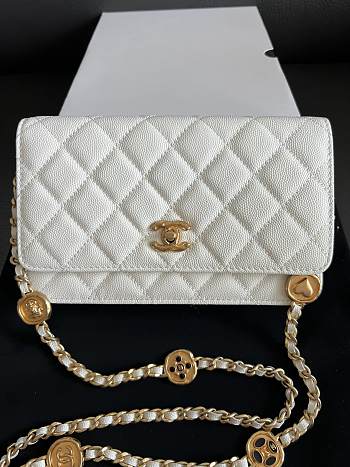 Chanel Flap Bag Woc White Caviar 19cm
