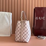 Gucci Emblem bucket bag white 25x25x15cm - 3