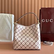 Gucci Emblem bucket bag white 25x25x15cm - 2
