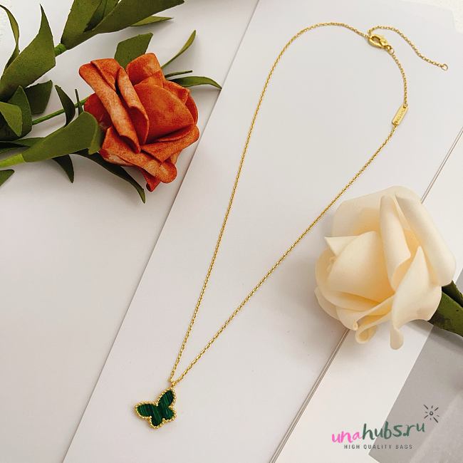 Van Cleef Necklace 02 - 1