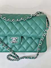Chanel Flap Bag Green Caviar Silver 25cm - 2