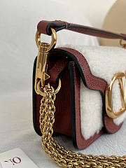 Valentino Garavani Locò Small shearling 20x11x5cm - 3