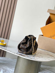 Louis Vuitton Pochette Sling PM Monogram 30x16x11cm - 4