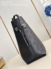 Louis Vuitton Boundless Mahina Leather Black 43x33.5x17cm - 4