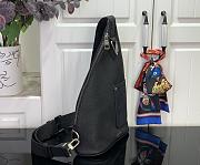 Louis Vuitton Delta Slingbag Black 30x35.5x7cm - 2