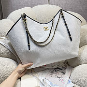 Chanel Shopping Bag in White 59x36x13cm - 2