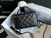 Chanel Vanity Case Handle Black Caviar 17x9.5x8cm - 2