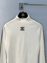 Chanel White Sweater 03 - 3