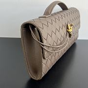 Bottega Veneta Andiamo Clutch Pinecone Leather - 31x13x3cm - 2