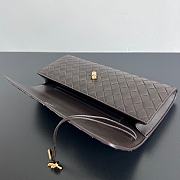 Bottega Veneta Andiamo Clutch In Dark Brown - 31x13x3cm - 3