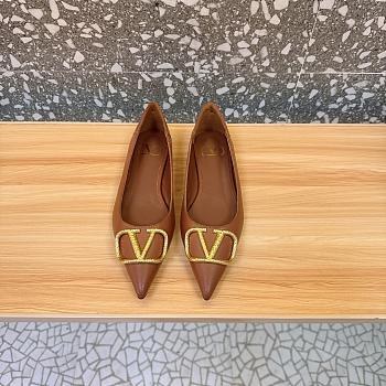 Valentino Garavani Kamel Leather VLOGO Flats