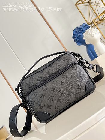 Louis Vuitton Nil Monogram Black 25x17.5x11cm
