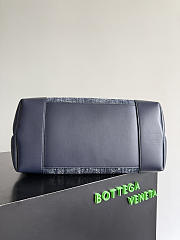 Bottega Veneta Large Andiamo Navy Denim 42x35x18cm - 5