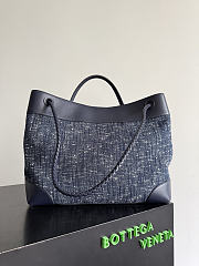 Bottega Veneta Large Andiamo Navy Denim 42x35x18cm - 2