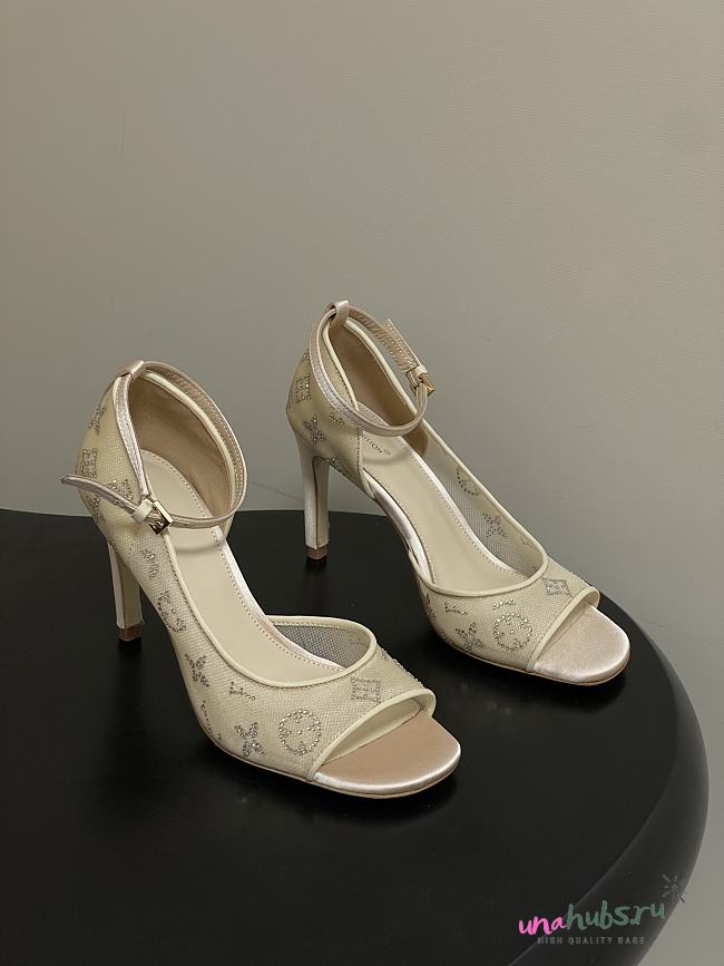 Louis Vuitton Gala Sandal Beige Heel 8cm - 1