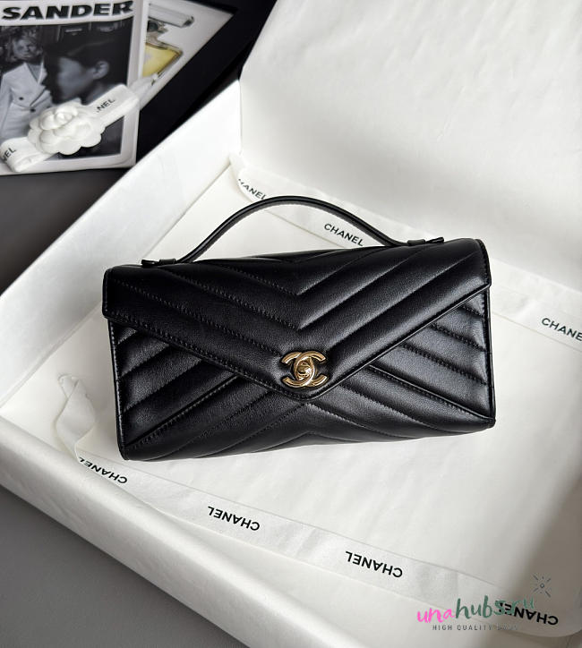 Chanel Pouch Bag Black Lambskin 25x13x6.5cm - 1