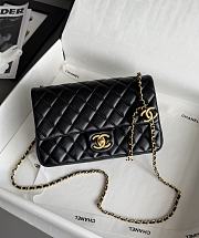Chanel Flap Bag Black Lambskin Logo 23.5x14.5x7cm - 1