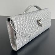 Bottega Veneta Andiamo Clutch Crystal Silver 31x13x3cm - 4